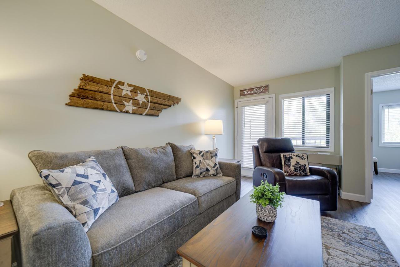 Stylish Gatlinburg Condo With Pool Walk Downtown! Extérieur photo