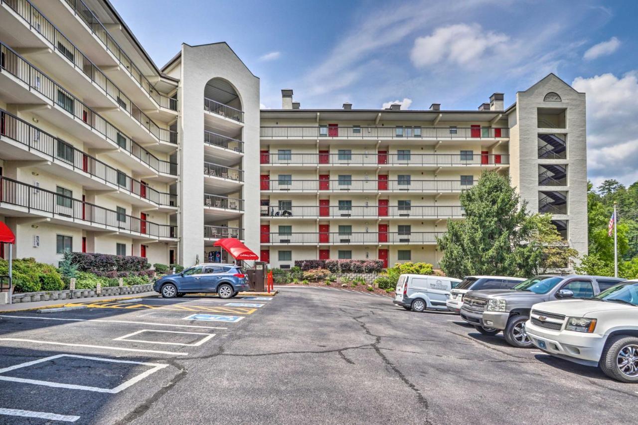Stylish Gatlinburg Condo With Pool Walk Downtown! Extérieur photo